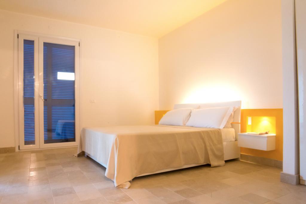 Melus Maris Guest House Syracuse Room photo