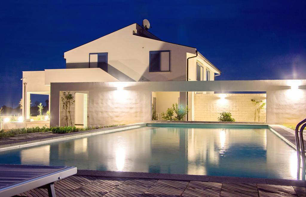 Melus Maris Guest House Syracuse Exterior photo